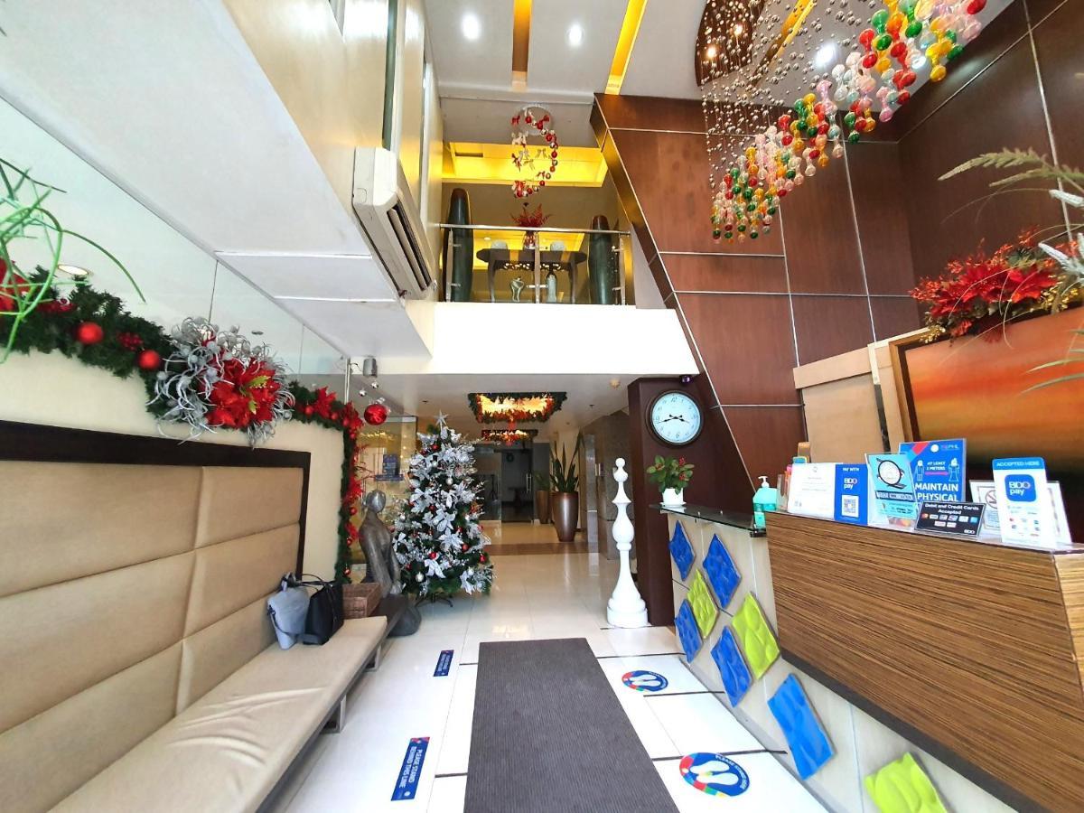 Festive Hotel Makati Paco Exteriér fotografie